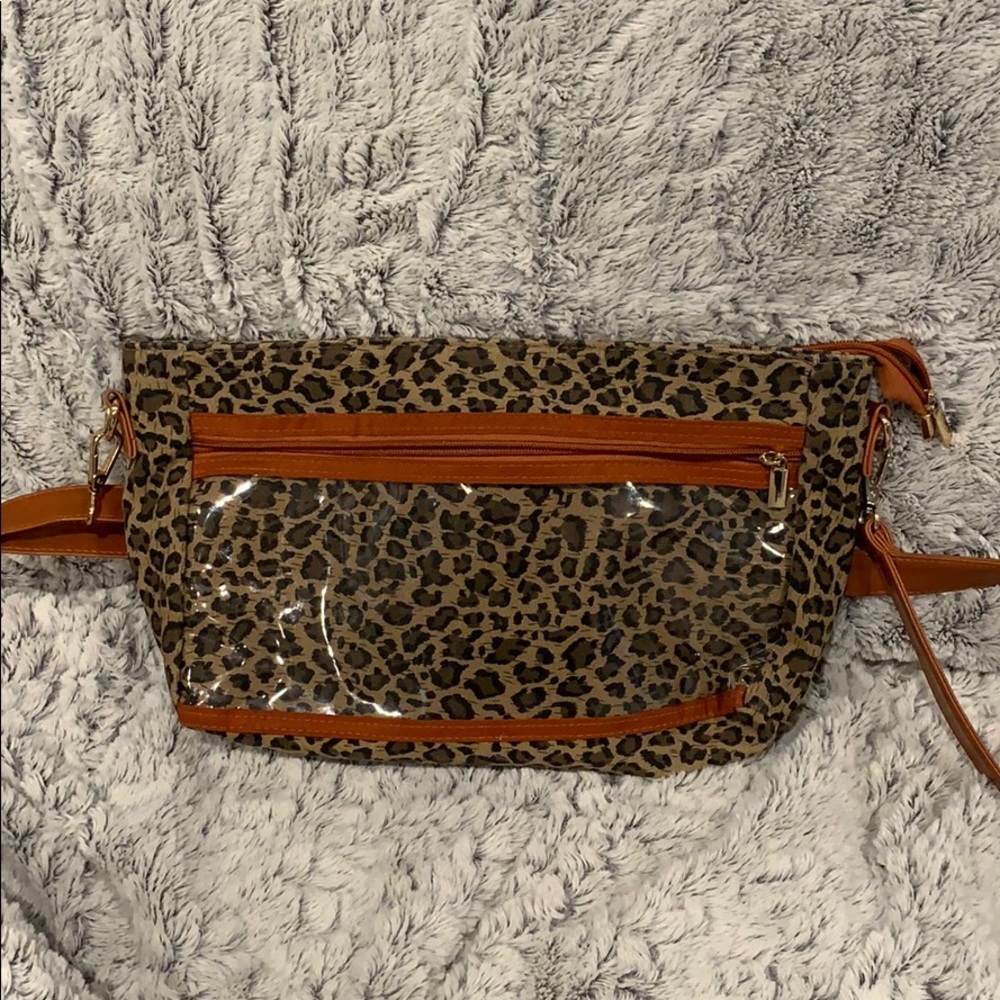 Crossbody bag
